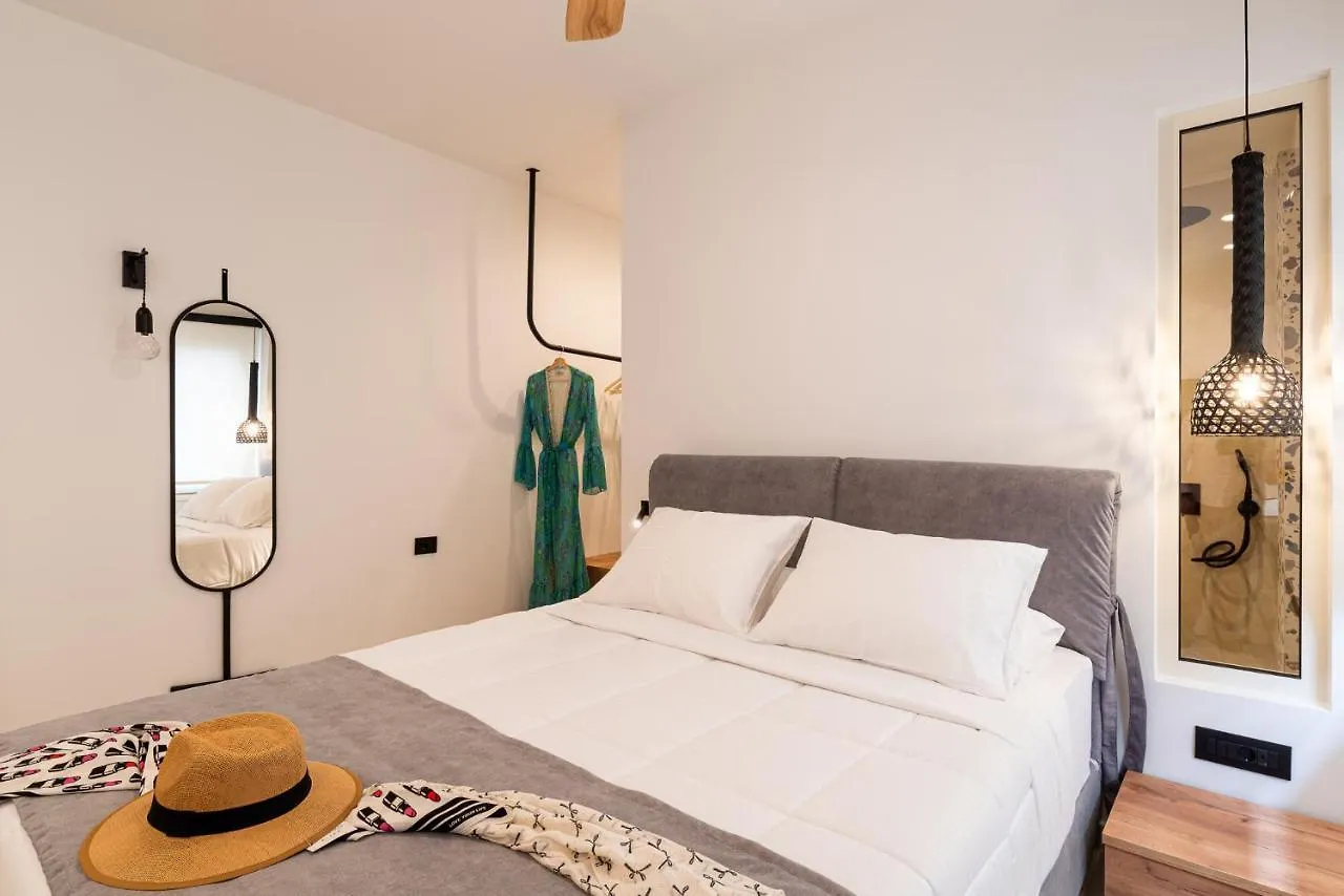 Uranus Apartment Heraklion  0*, Heraklion (Crete)